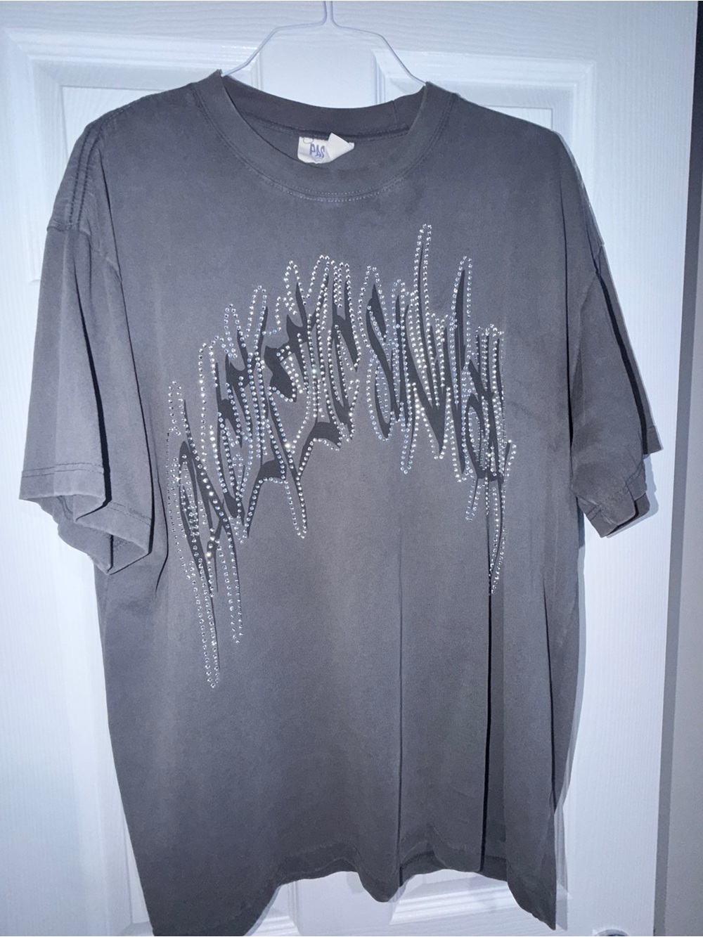 PacSun Charcoal Gray Short-Sleeve Tee with Studded Graphic